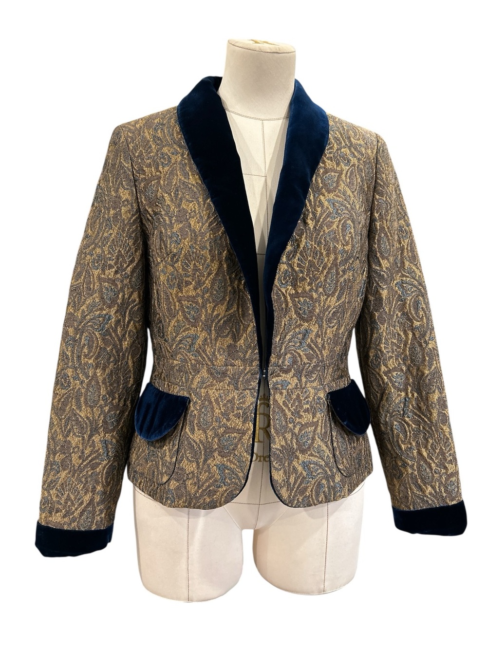80’s Vintage Bill Blass brocade velvet paisley suit jacket gold blue size 6